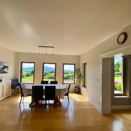 בית נופש Summer Hill - Spectacular Panoramic And Mountain Views קיל איירן