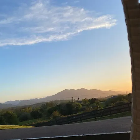 בית נופש Summer Hill - Spectacular Panoramic And Mountain Views *